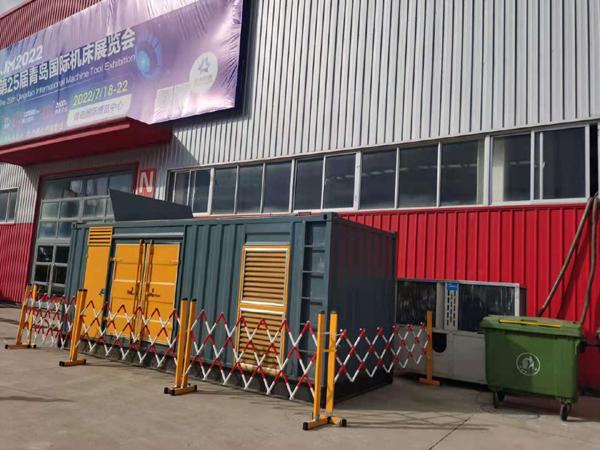 龙里一起发电机滑环环火停机事件分析报告