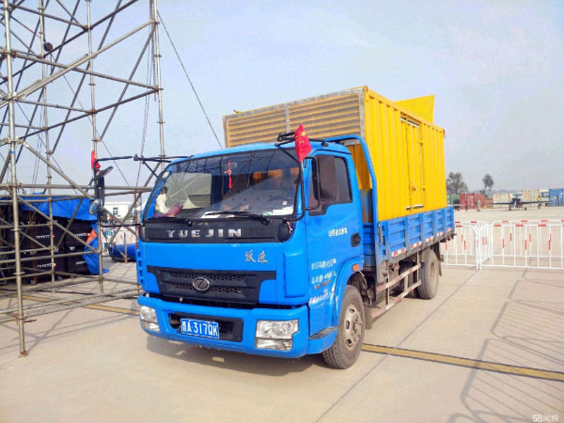 龙里800KW柴油发电机组油耗是多少？