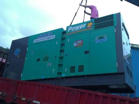 龙里柴油发电机组转速不稳定时，如何对发动机进行维护？