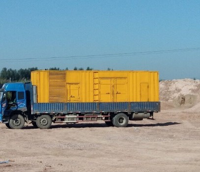 龙里发电机出租如何判断柴油发电机冷却液是否需要更换？