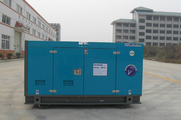 龙里发电机租赁发电机组的换季保养注意事项