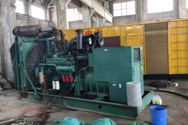 龙里发电机组的空气滤清器应该如何保养？