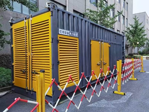 龙里如何使用转速表检查发动机的转速？