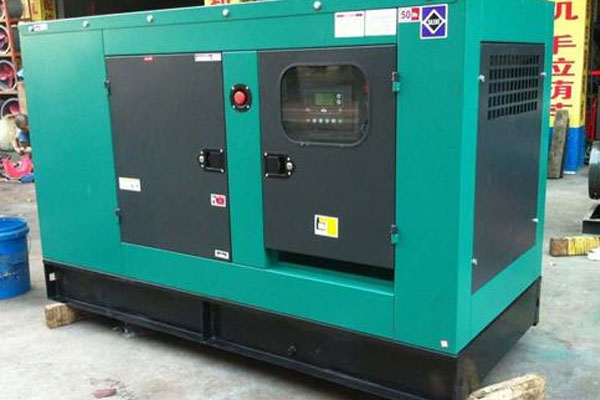 龙里如何检查机油的使用时间？