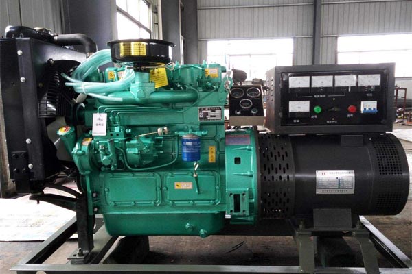 龙里传感器在柴油发电机组中起到什么作用？