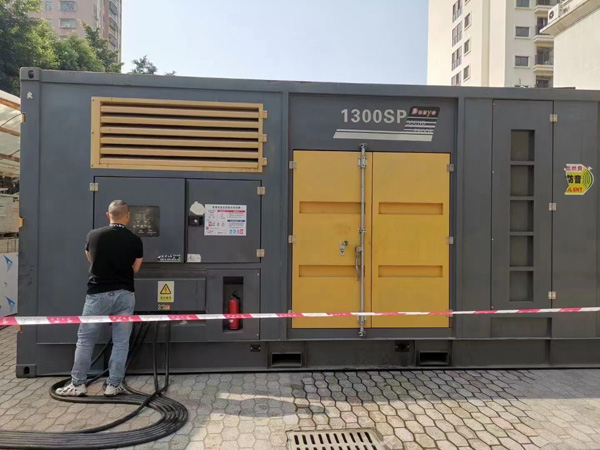 龙里500KW发电机组冬季应该配多大的启动电瓶？