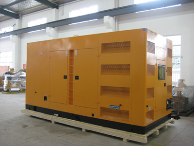 龙里不同类型的发电机组在冬季保养时的注意事项有何差异？