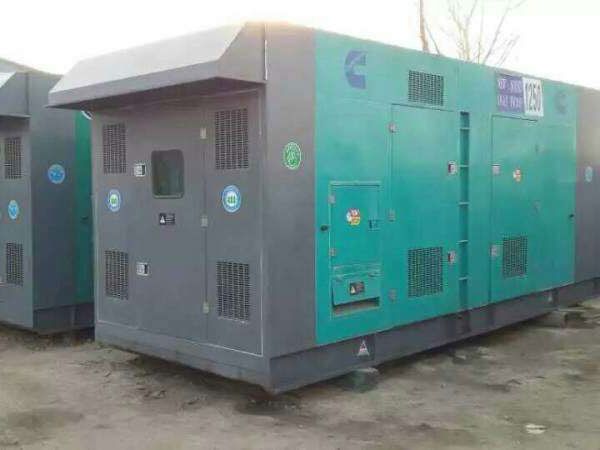 龙里合同中关于工期延误的责任如何界定和处理？